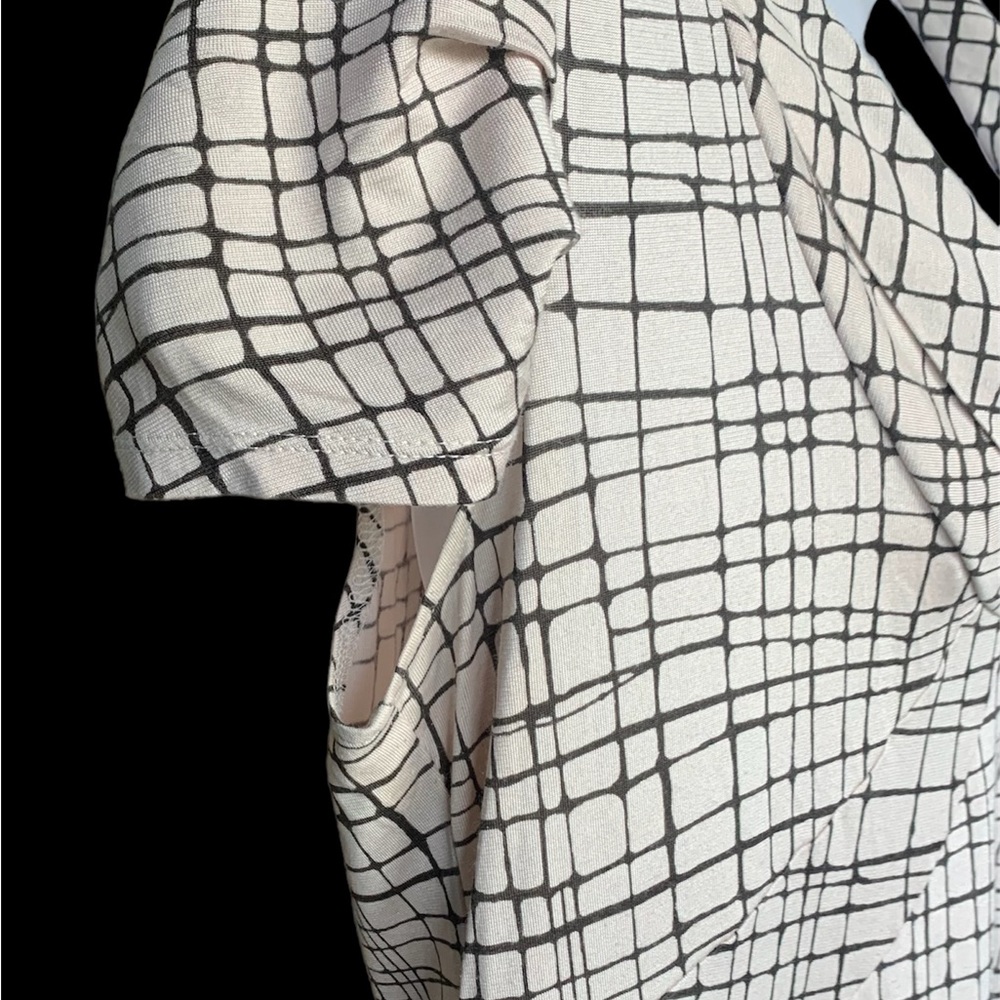BANANA REPUBLIC Silk Dress, Cowl Neck, Black/Ivory, Medium. - Picture 5 of 12